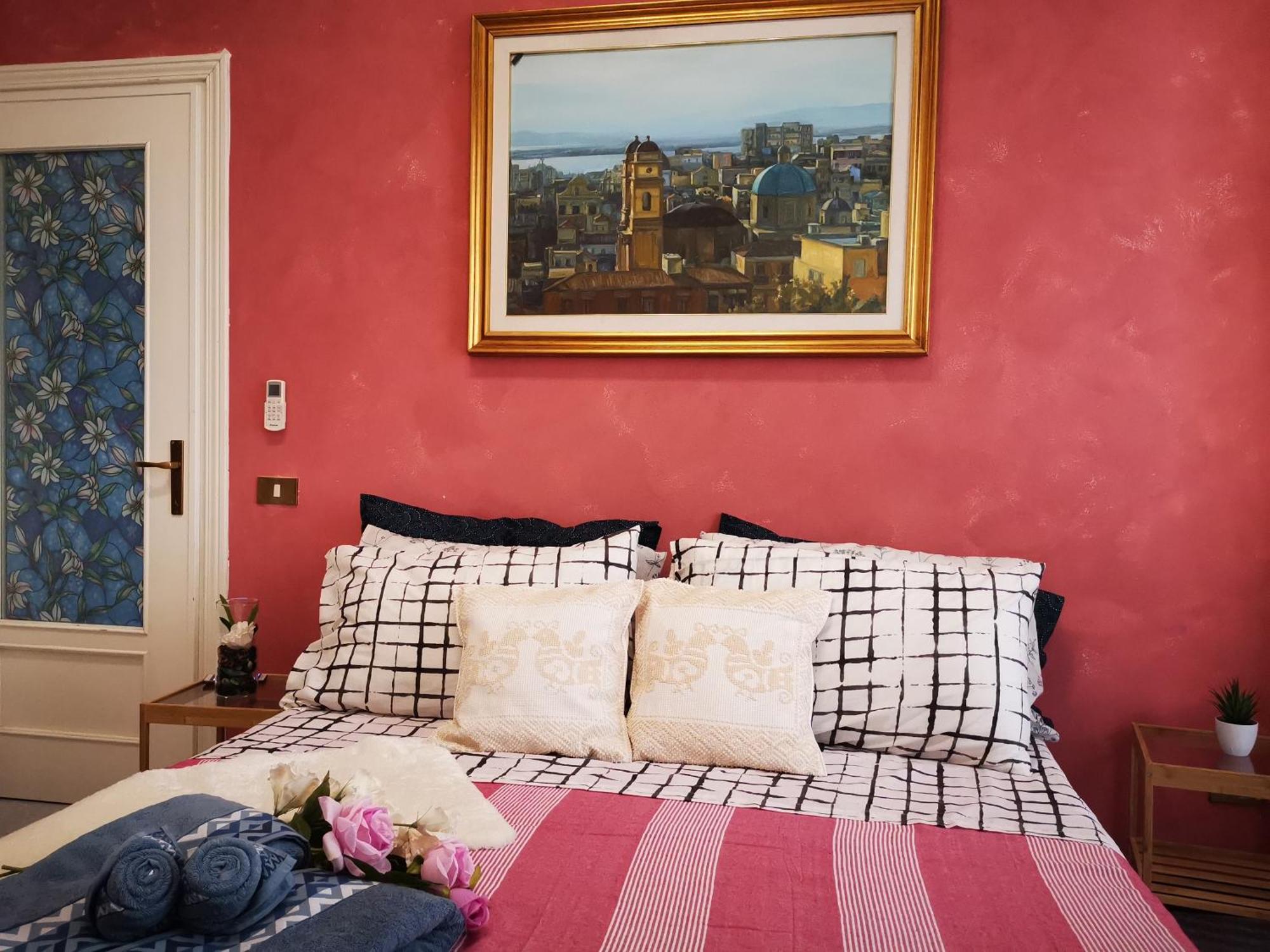 Chafbius Bed & Breakfast Cagliari Oda fotoğraf